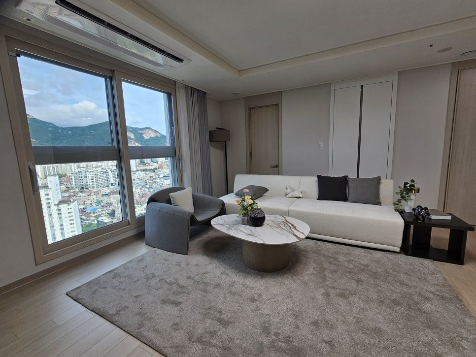 세대 내부 거실